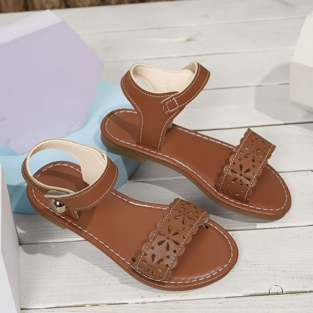 Sandalias Infantiles de Cuero Marrón con Calado