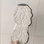Zapatilla deportiva ligera y transpirable con cordones y diseño moderno para niños vista trasera
