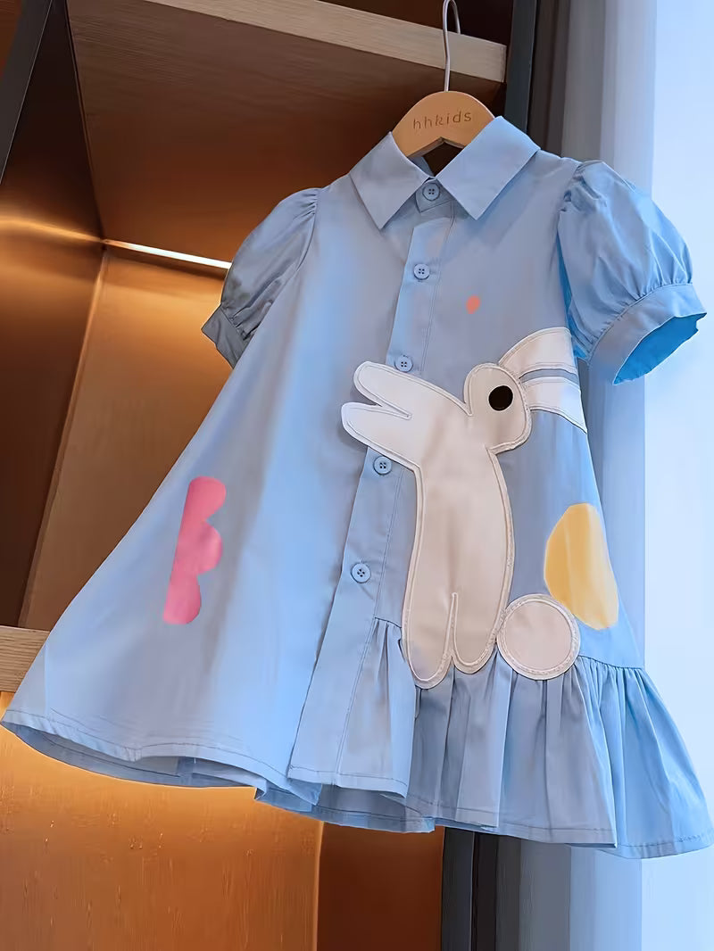Vestido infantil con estilo escolar y bordado de conejitos