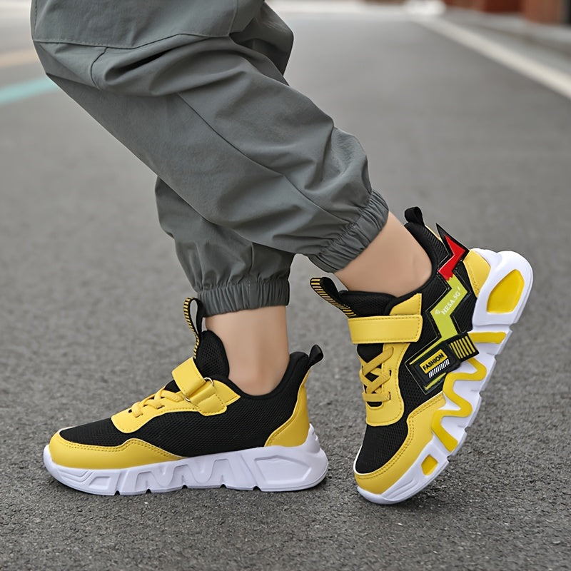 Zapatillas Deportivas Infantiles Amarillas y Negras