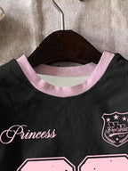 El conjunto Cargo que combina moda y libertad