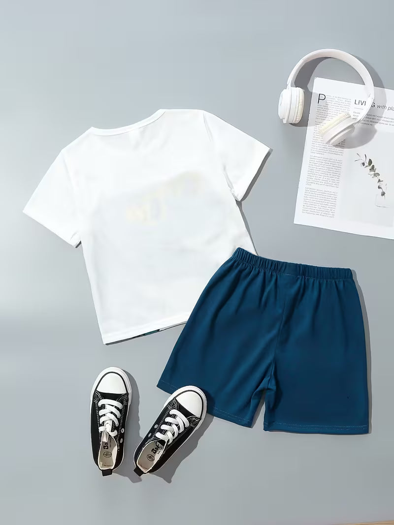 Conjunto casual para niño con shorts para exteriores