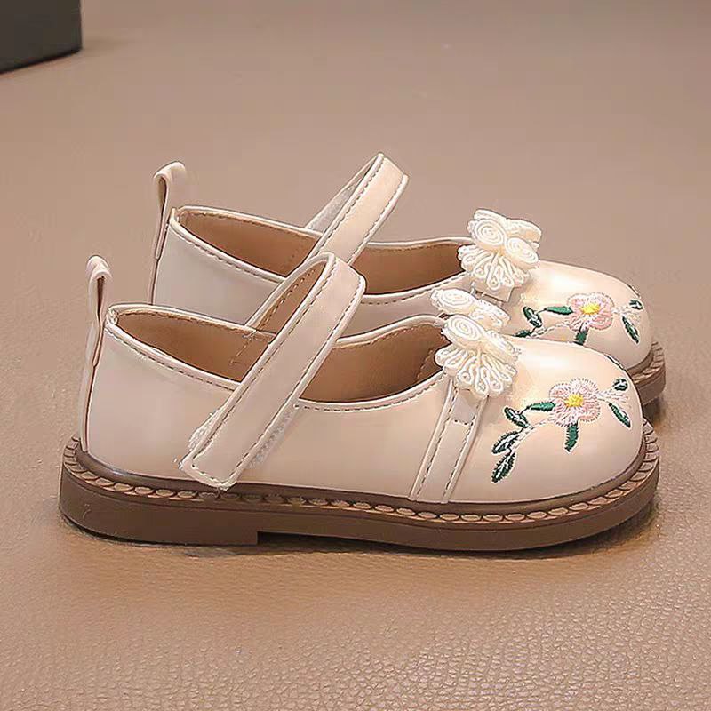 Zapato clásico de verano para niñas con bordado de flores