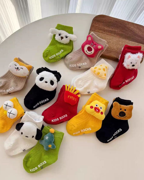 Calcetines infantiles antideslizantes de algodón suave con dibujos animados 3D para bebé y niña en España