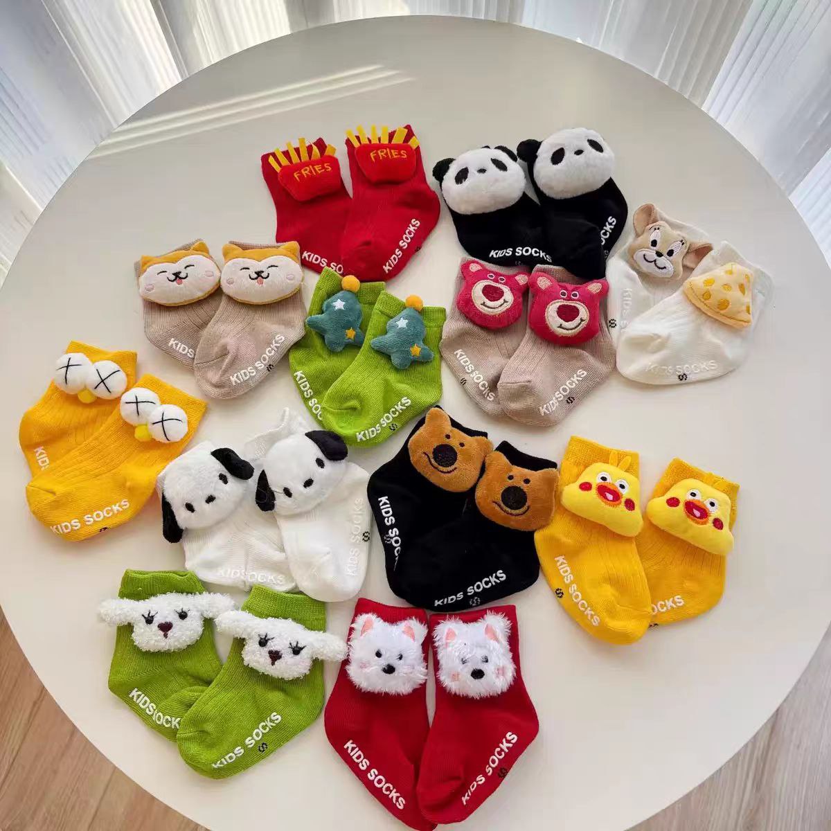 Calcetines divertidos de dibujos animados, con algodón suave y diseño 3D