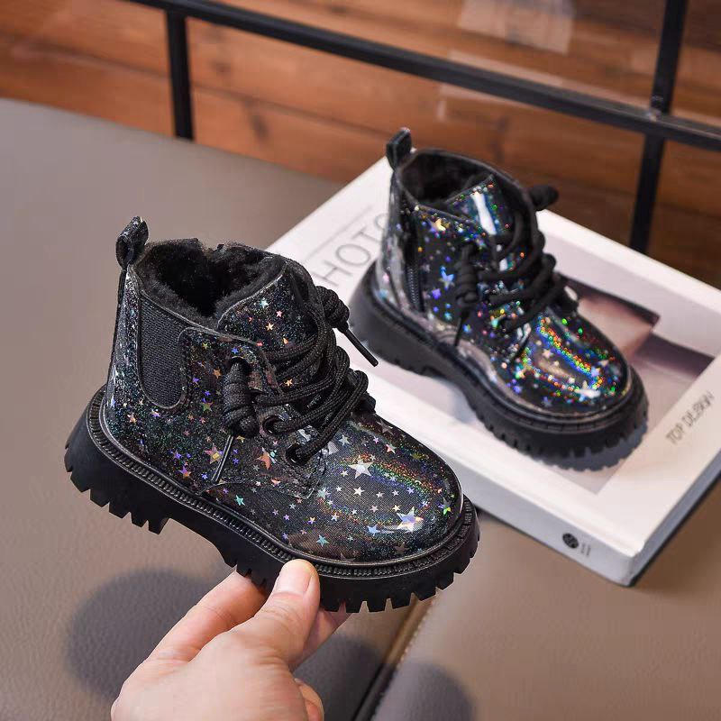 Botas 'Magic Stars': Calor y glamour para sus pies