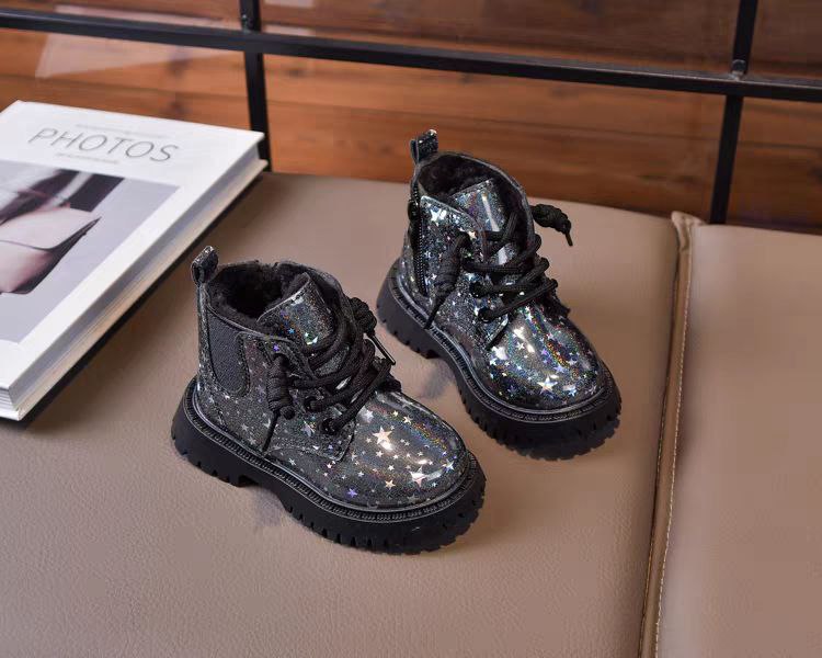 Botas 'Magic Stars': Calor y glamour para sus pies