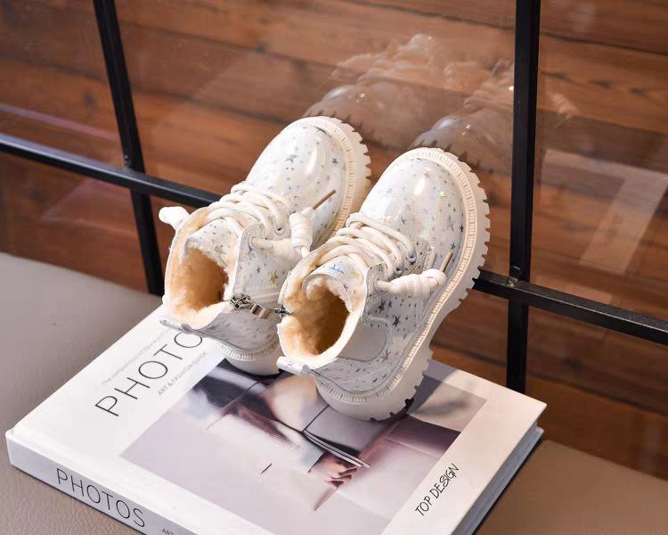 Botas 'Magic Stars': Calor y glamour para sus pies