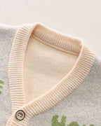 Conjunto bebé invierno 3 piezas con suéter de lana bordado camisa y pantalón detalle suéter