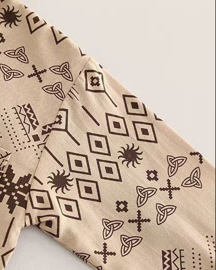 Conjunto niño 3 piezas invierno (suéter lana, camisa cuadros y pantalón elástico)Ideal para clima otoñal  en España