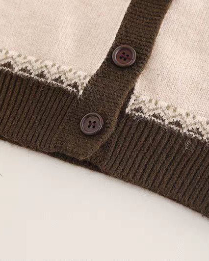 Conjunto niño 3 piezas invierno (suéter lana, camisa cuadros y pantalón elástico)Ideal para clima otoñal  en España