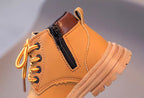 Botas para niños con forro interior cálido y suave y diseño moderno en España