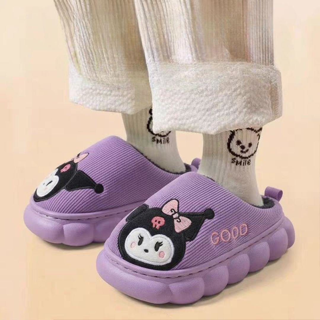 Pantuflas de invierno cálidas con diseño de caricatura en España