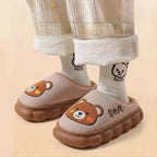Pantuflas de invierno cálidas con diseño de caricatura en España