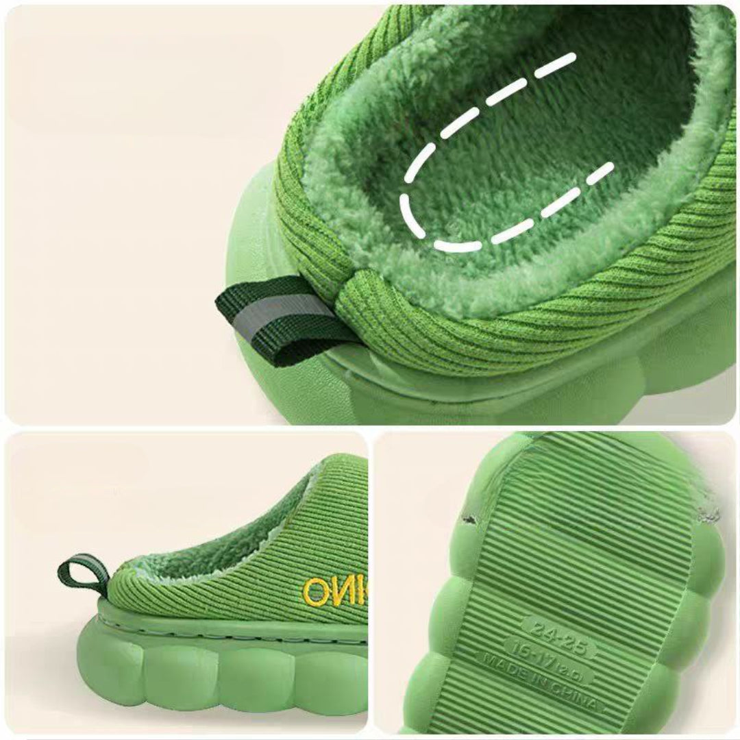 Pantuflas de invierno cálidas con diseño de caricatura en España