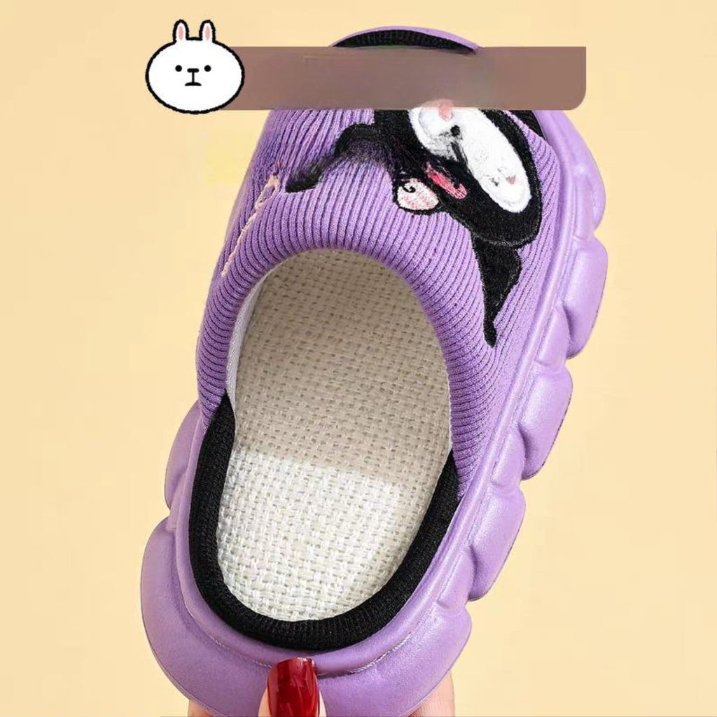 Sandalias con diseño de caricatura en España