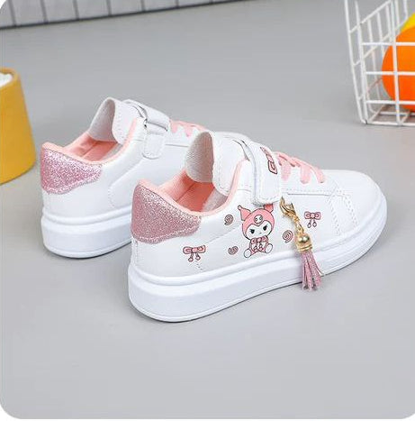 Zapato rosa encantador para niña con diseño de dibujos animados