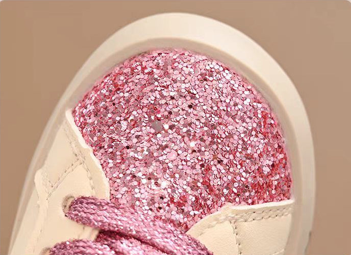 Zapato ligero con diseño moderno para niños en España