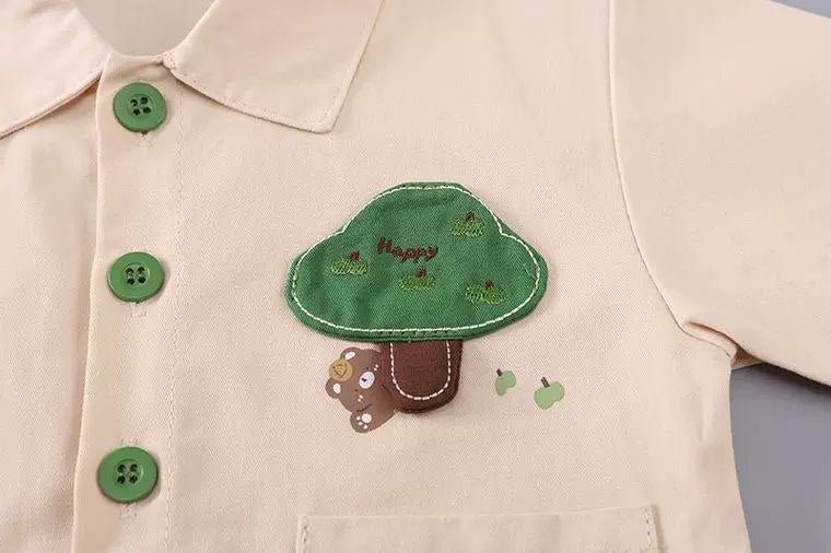 Conjunto niño 3 piezas: camisa de botones, camiseta interior y pantalón verde de algodón en España