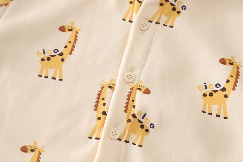 Conjunto bebé 3 piezas ropa bebé algodón con chaqueta de punto y pantalón vaquero con jirafa 3D en España