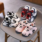 Zapato con diseño deportivo moderno