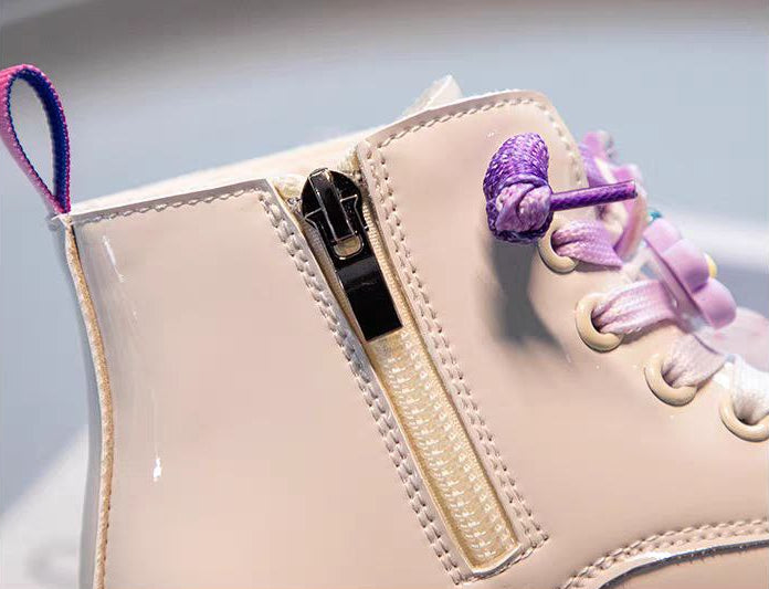 Bota de invierno para niña con diseño moderno y brillante