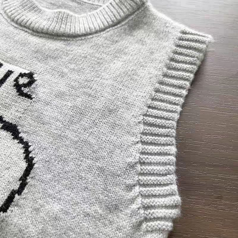 Conjunto niño invierno 3 piezas suéter con camisa integrada y pantalón vaquero estampado  en España