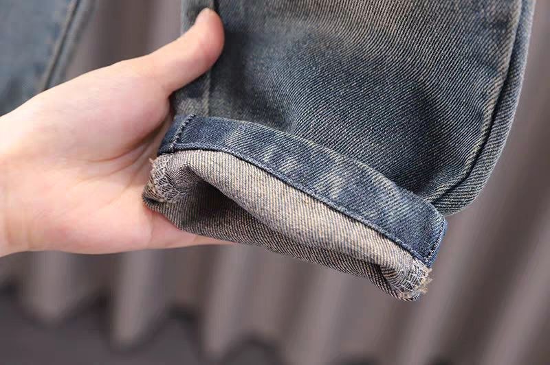 Conjunto bebé niño 3 piezas camisa de cuadros, camiseta interior y pantalón vaquero en España