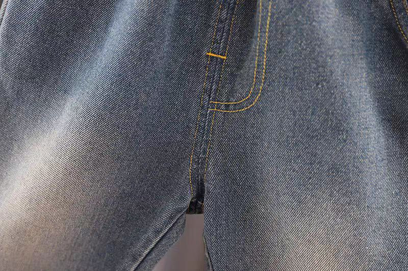 Conjunto bebé niño 3 piezas camisa de cuadros, camiseta interior y pantalón vaquero en España