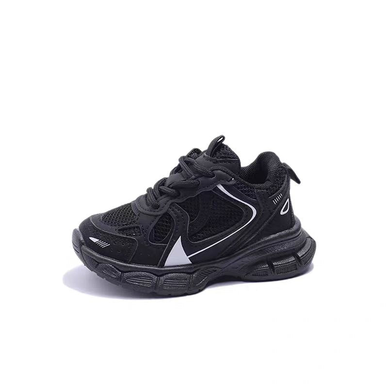Zapatillas deportivas para niños con diseño moderno en España