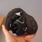 Zapatillas deportivas para niños con diseño moderno en España