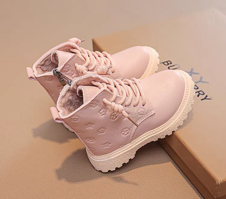 Bota de invierno cálida y rosa, ideal para el invierno