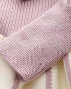 Vestido niña invierno cálido con lazos de satén y cuello altol as tallas disponibles.Ideal para primavera  en España