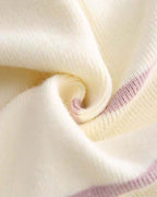 Vestido niña invierno cálido con lazos de satén y cuello altol as tallas disponibles.Ideal para primavera  en España