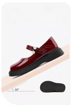 Zapato moderno y elegante para niña con diseño clásico en España
