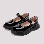 Zapato moderno y elegante para niña con diseño clásico en España