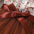 Vestidos de tul y flores: elegancia en colores vibrantes y un diseño encantador