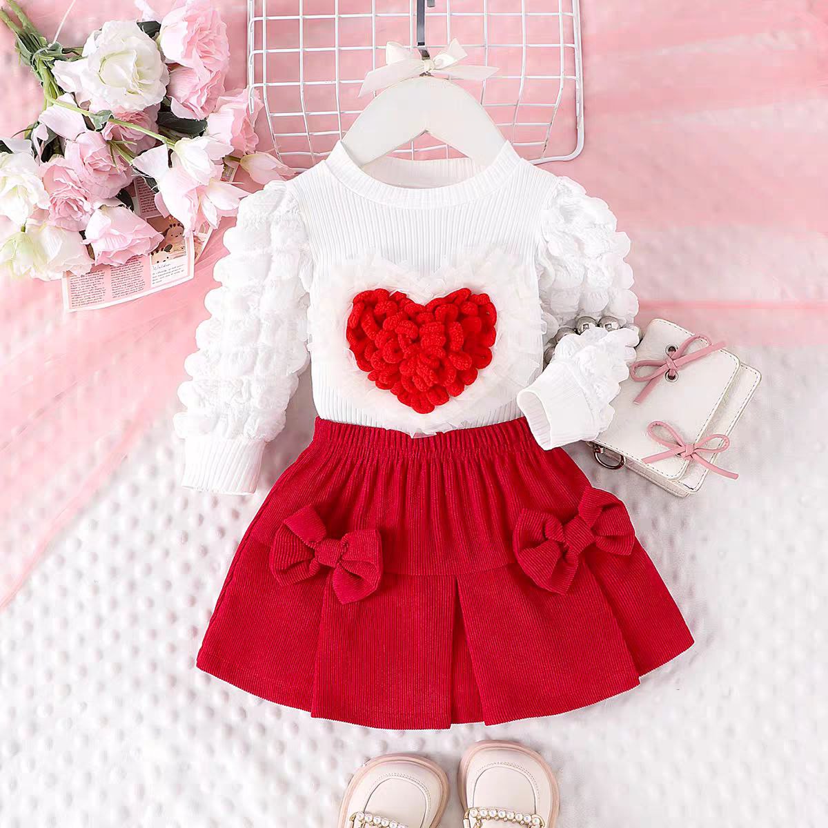 Conjunto de Corazón y Flores 3D para Niñas