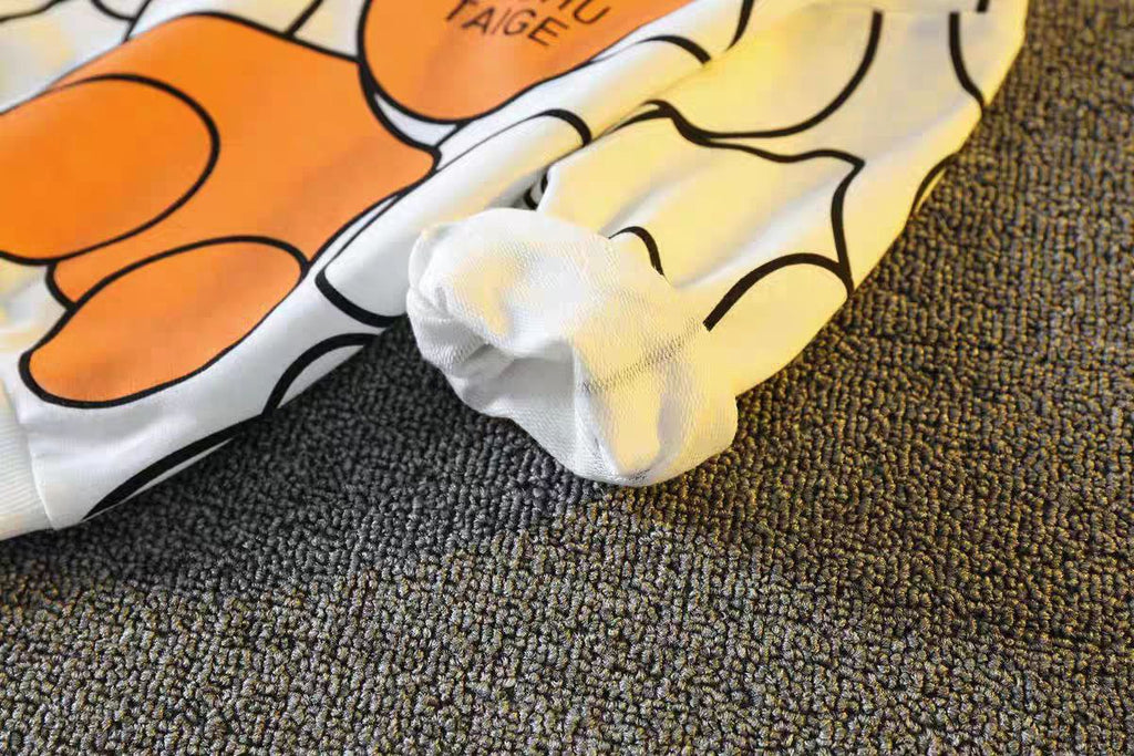 Conjunto de Oso Travieso con Vaqueros Anchos