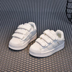 Zapato deportivo con diseño moderno