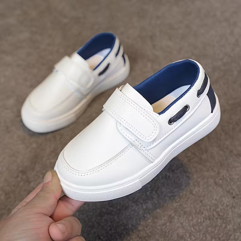 Zapato clásico con diseño moderno