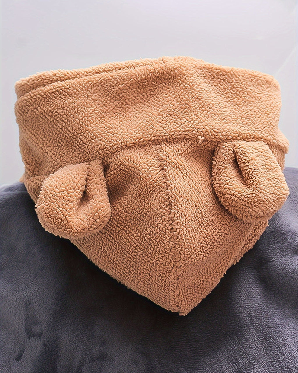 Conjunto niño invierno 3 piezas ropa infantil con osito bordado y chaleco con capucha , Ideal para clima otoñal en España
