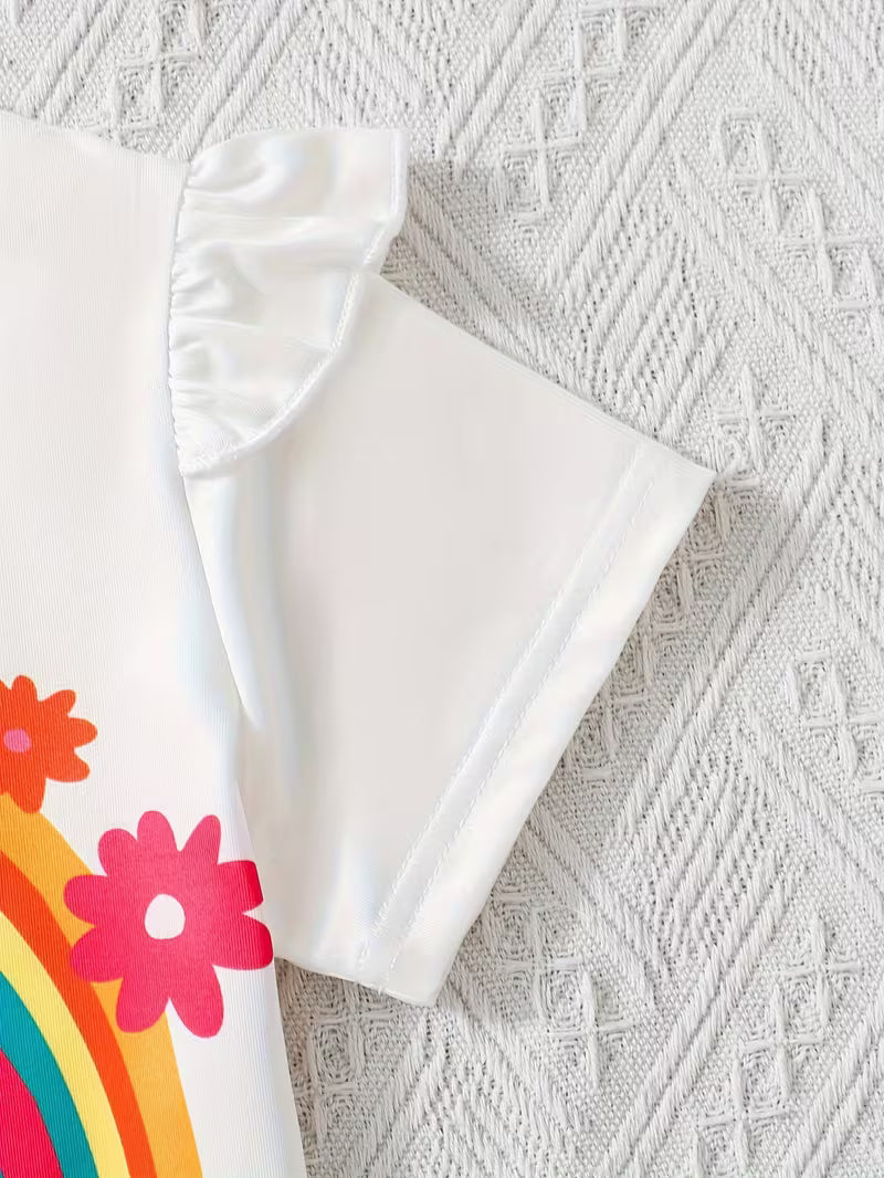 El conjunto de fresa y arcoíris para un verano inolvidable