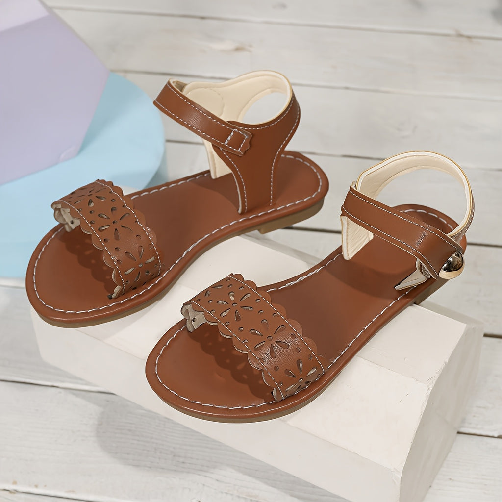 Sandalias Infantiles de Cuero Marrón con Calado