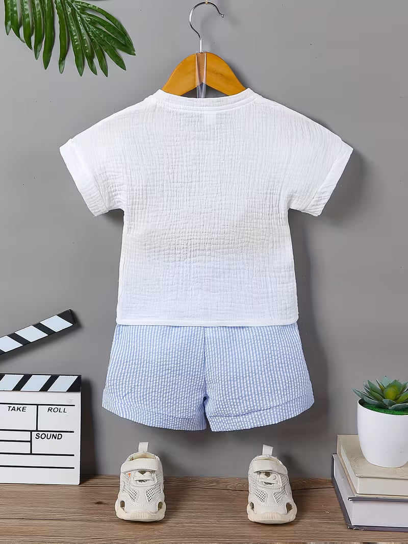 Naturalmente Adorable: El Conjunto de Lino que Define el Verano