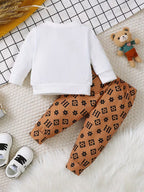 ini Icon El conjunto Hi Bear' para el street style de tu pequeño