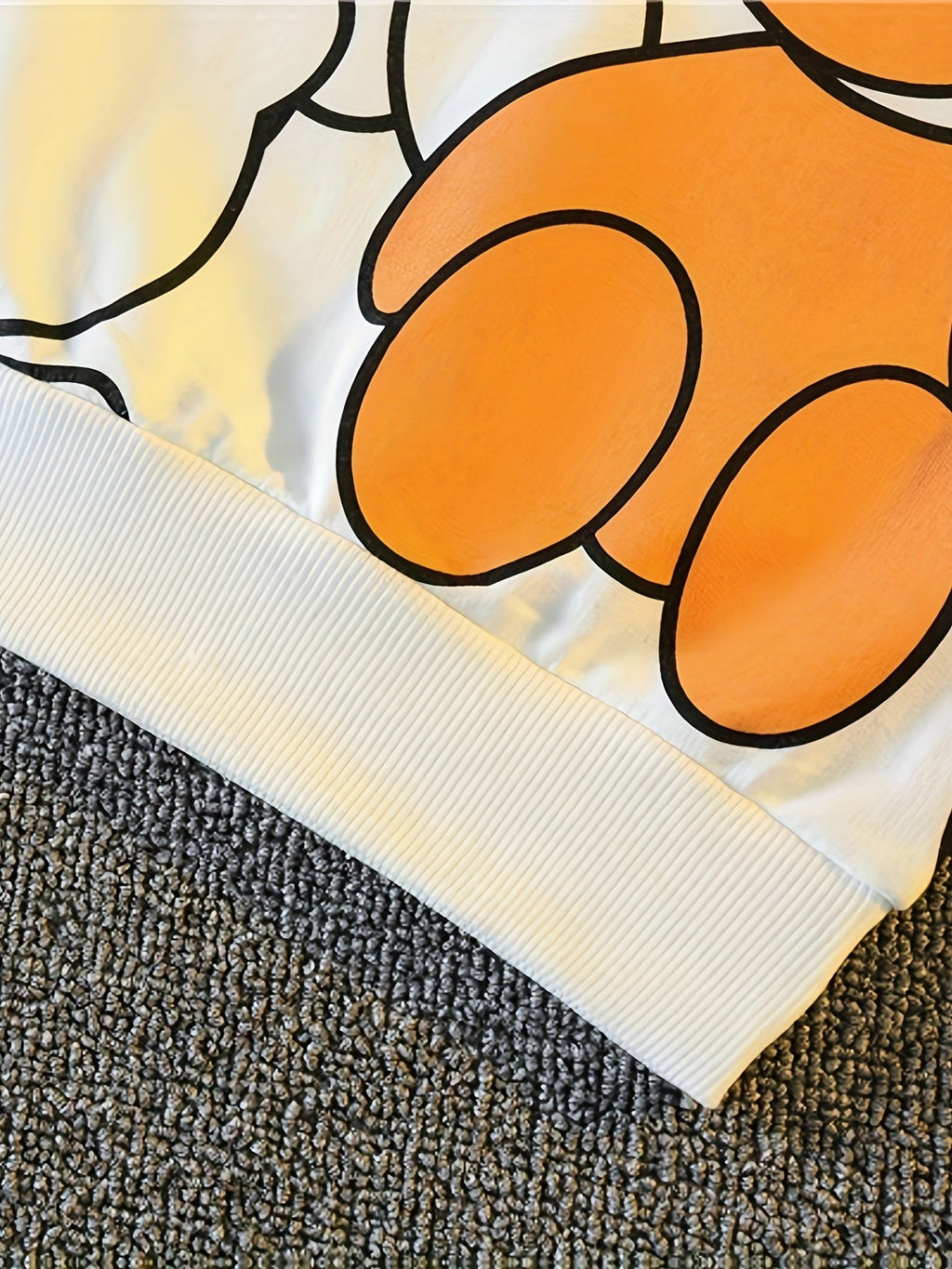 Conjunto de Oso Travieso con Vaqueros Anchos