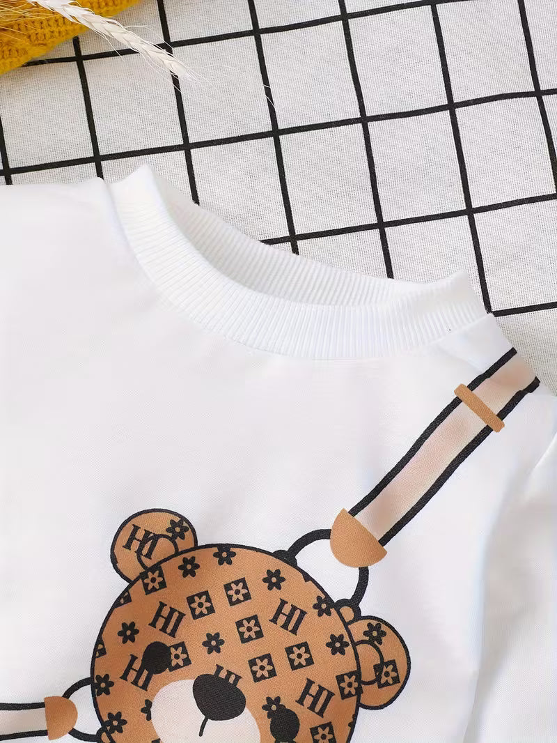 ini Icon El conjunto Hi Bear' para el street style de tu pequeño