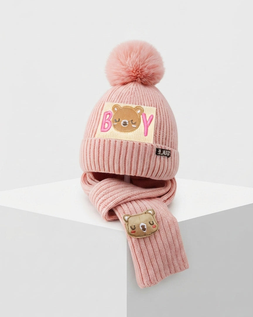 Conjunto de gorro y bufanda de invierno para niños – Calidez de lana y diseño cómodo.