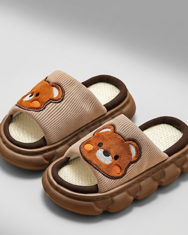 Sandalias con diseño de caricatura en España